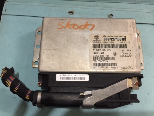 ECU 4B0906018DD VW Skoda/Passat 0261207929