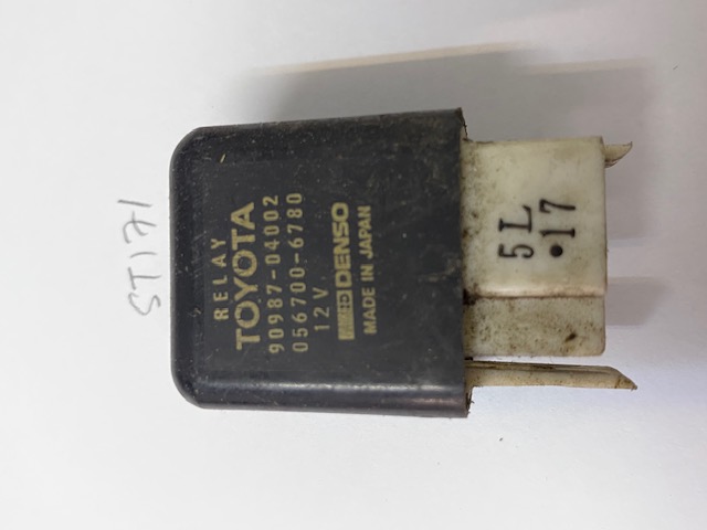 Relay 90987-04002 Toyota ST171 Relay 056700-6780